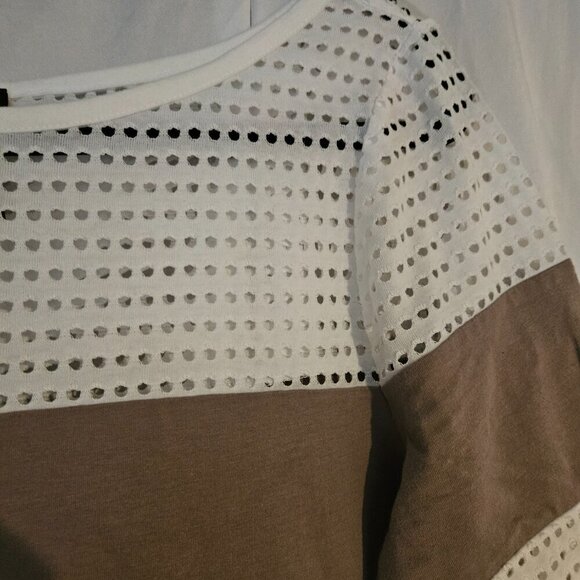 Ann‎ Taylor Woman’s Top, Size Large Eyelet stripe - Picture 4 of 9